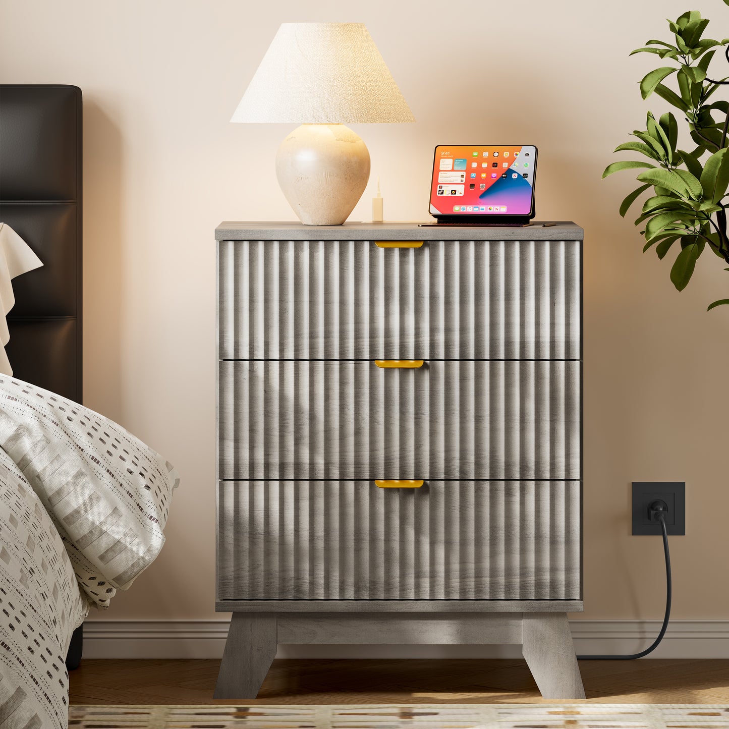 BORNOON Fluted Night Stand with 3 Drawers, Rounded Edge Bedside Table Dresser with Gold Handles, End Side Table Storage Cabinet for Bedroom