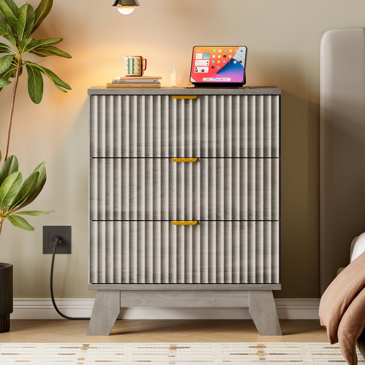 BORNOON Fluted Night Stand with 3 Drawers, Rounded Edge Bedside Table Dresser with Gold Handles, End Side Table Storage Cabinet for Bedroom